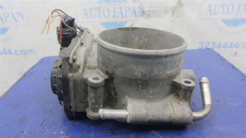 Дроссельная заслонка LS460 06-12 2007 Седан 4.6