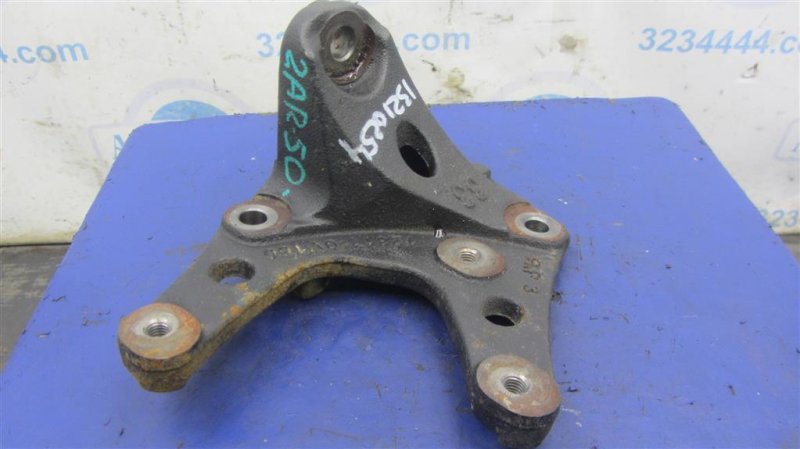 Кронштейн двигателя передний TOYOTA CAMRY 55 14-17 2016 ASV50 2.5 2ARFE 12311-36030 Б/У