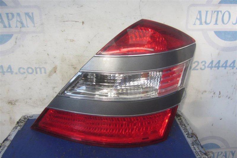 Запчасть фонарь наружный задний правый MERCEDES S-CLASS W221 06-13 A 221 820 04 66 Б/У Фонарь наружный задний правый MERCEDES S-CLASS W221 06-13 A 221 820 04 66 Б/У