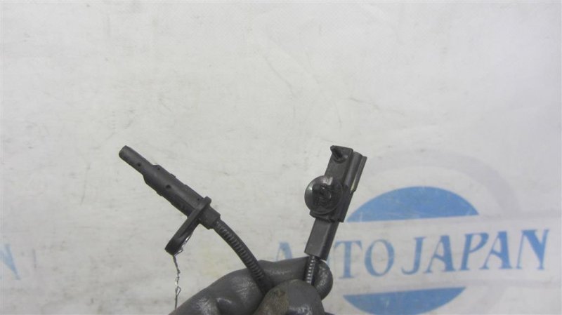 Датчик ABS передний левый INFINITI Q50 15-20