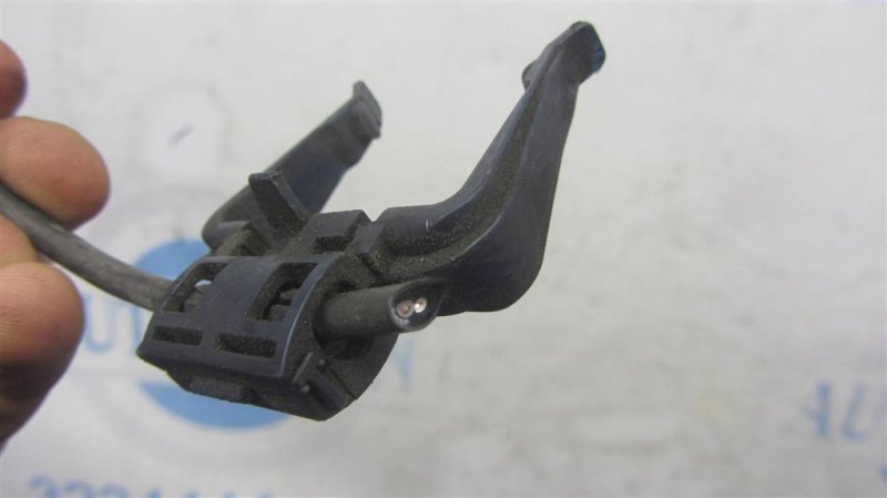 Датчик ABS передний левый CAMRY 40 06-11 2008 AHV40 2.4 2AZFXE Датчик ABS передний левый CAMRY 40 06-11 2008 AHV40 2.4 2AZFXE