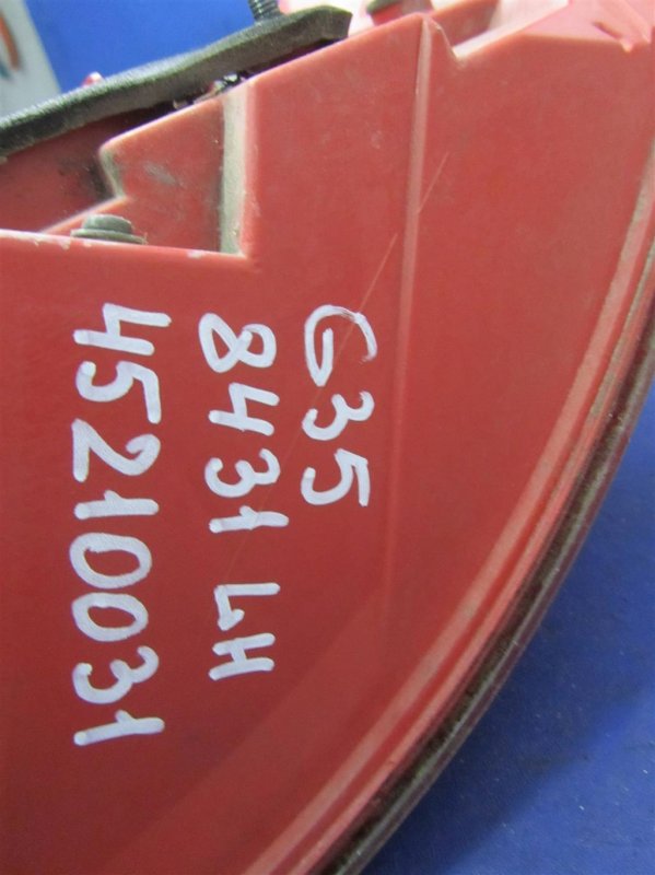 Фонарь наружный задний левый G25/G35/G37/Q40 06-14 2007 Седан 3.5 VQ35HR