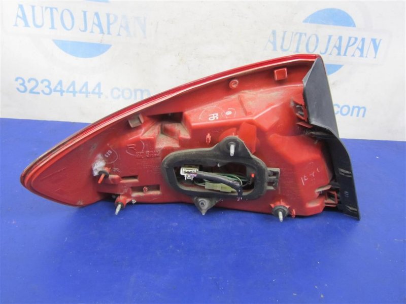 Фонарь наружный задний правый INFINITI G35 03-07 Седан 3.5 Фонарь наружный задний правый INFINITI G35 03-07 Седан 3.5