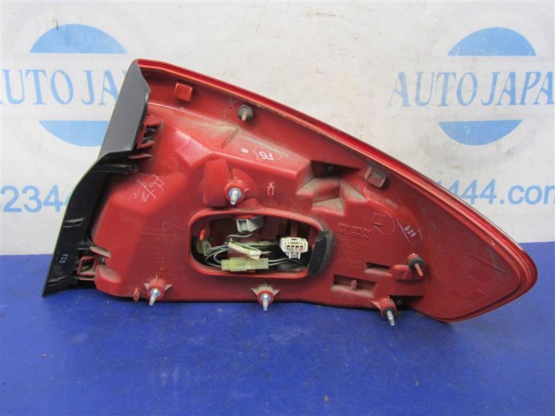 Фонарь наружный задний левый INFINITI G35 03-07 Седан 3.5