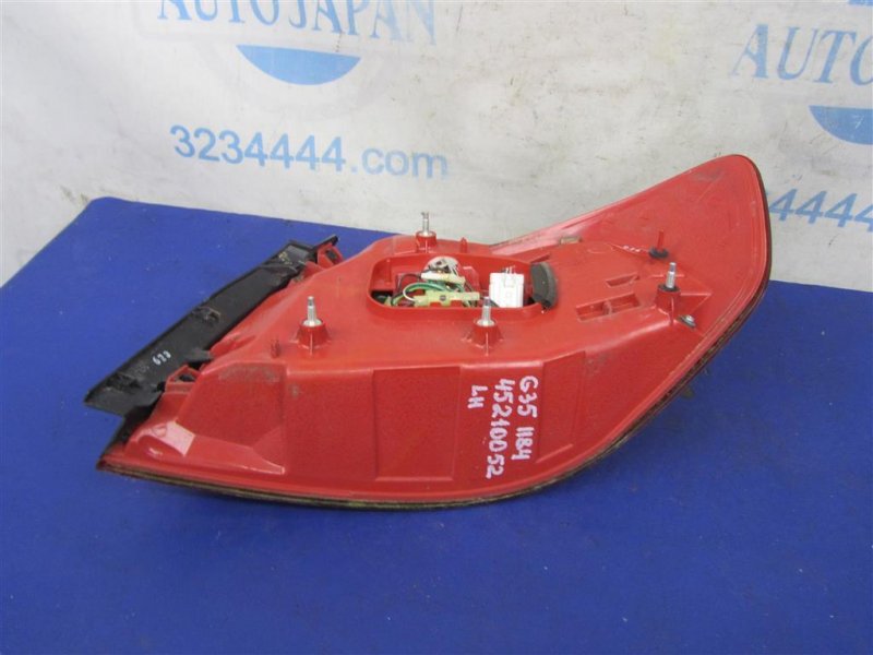 Фонарь наружный задний левый G35 03-07 2006 Седан 3.5