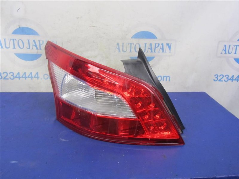 Фонарь наружный задний левый NISSAN MAXIMA A35 08-15 26555-9DA0B Б/У