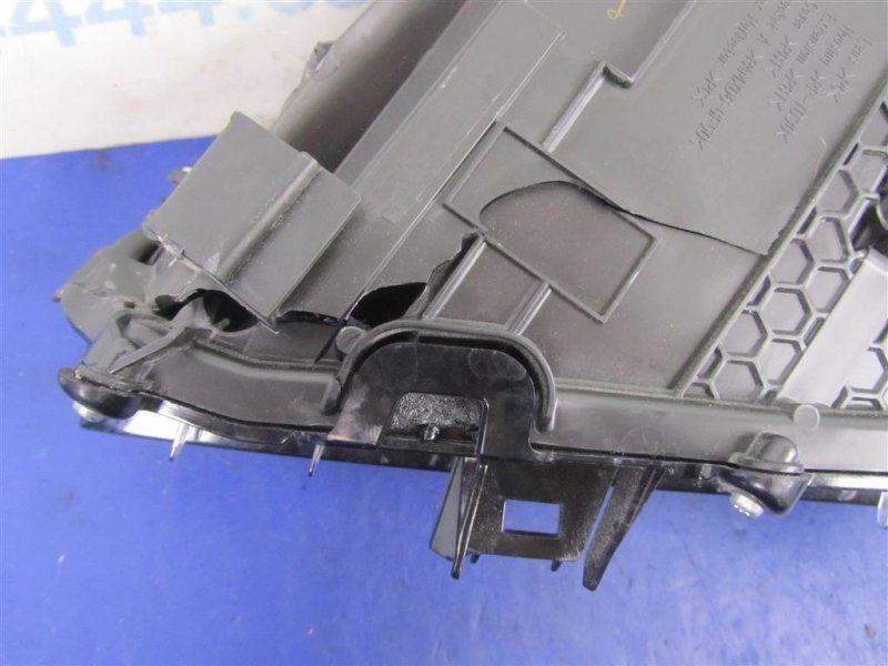 Фара передняя правая NX 14-21