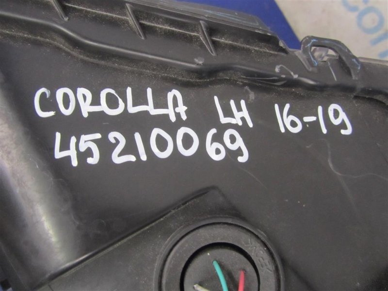 Фара передняя левая COROLLA E170 13-19 Фара передняя левая COROLLA E170 13-19