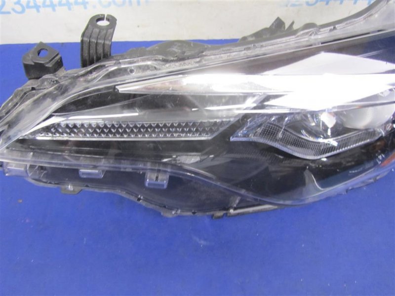 Фара передняя левая COROLLA E170 13-19 Фара передняя левая COROLLA E170 13-19