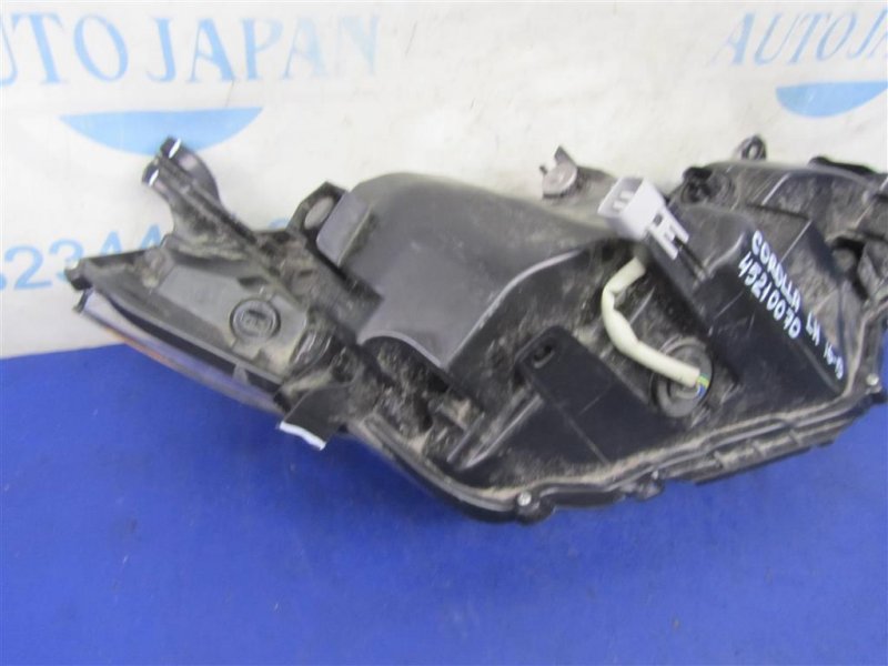 Фара передняя левая COROLLA E170 13-19 Фара передняя левая COROLLA E170 13-19
