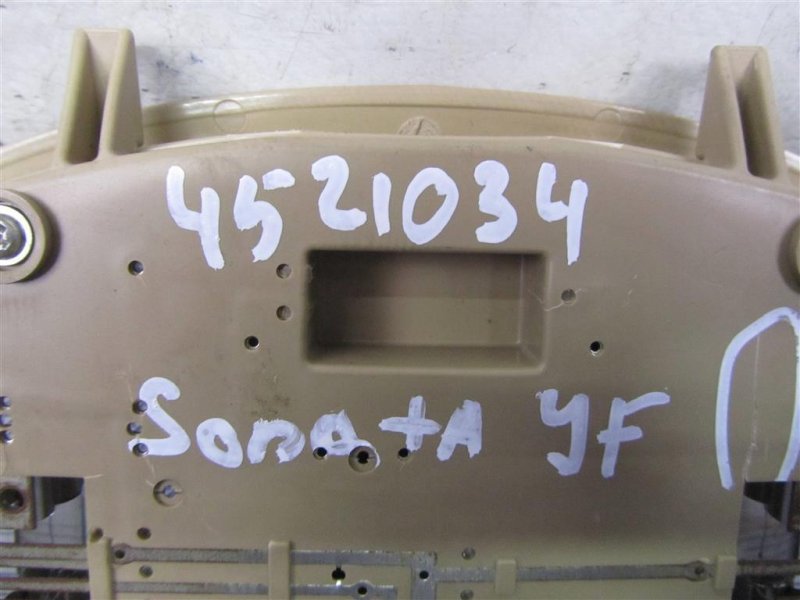 Плафон салона SONATA YF 10-14 2013 YF 2.4