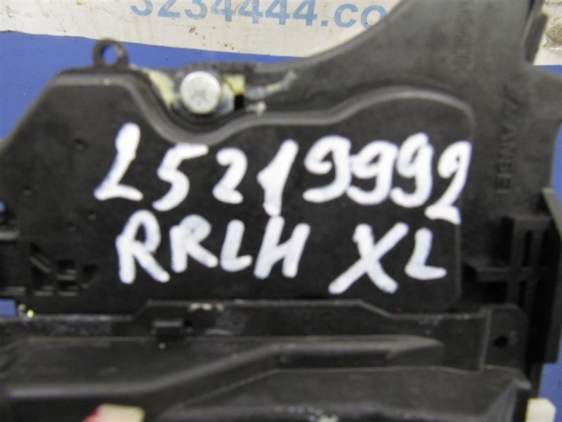 Замок двери задний левый OUTLANDER XL 05-13 2007 Внедорожник 3.0