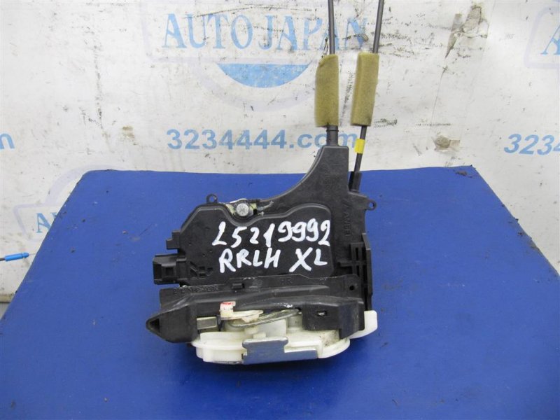 Замок двери задний левый MITSUBISHI OUTLANDER XL 05-13 Внедорожник 3.0