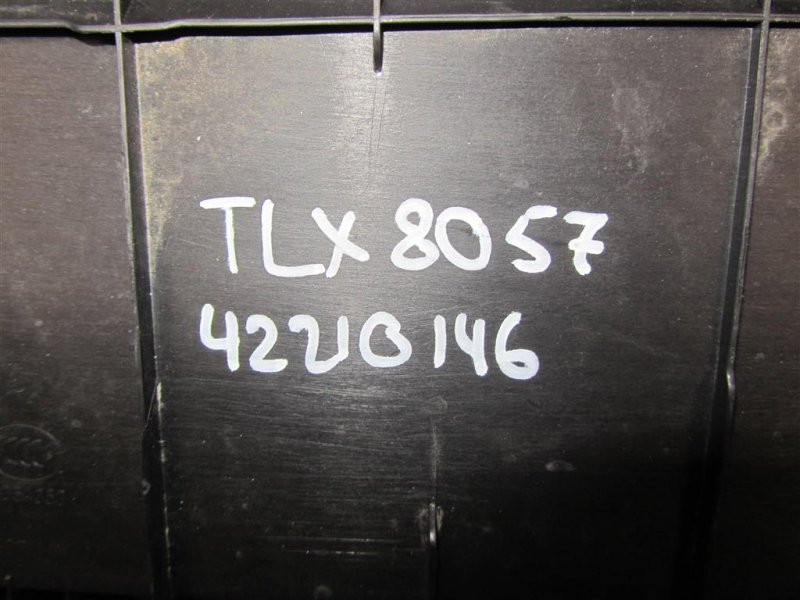 Накладка панели багажника внутренняя TLX 17-20 2018 Седан 2.4