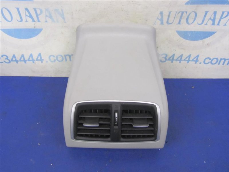 Дефлектор воздушный ACURA TLX 14-17 83453-TZ3-A01ZC Б/У