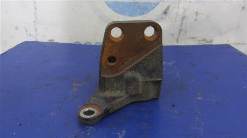 Кронштейн двигателя COROLLA 120 00-07