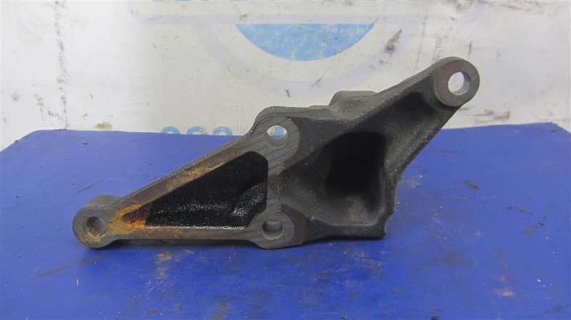 Кронштейн двигателя COROLLA 120 00-07