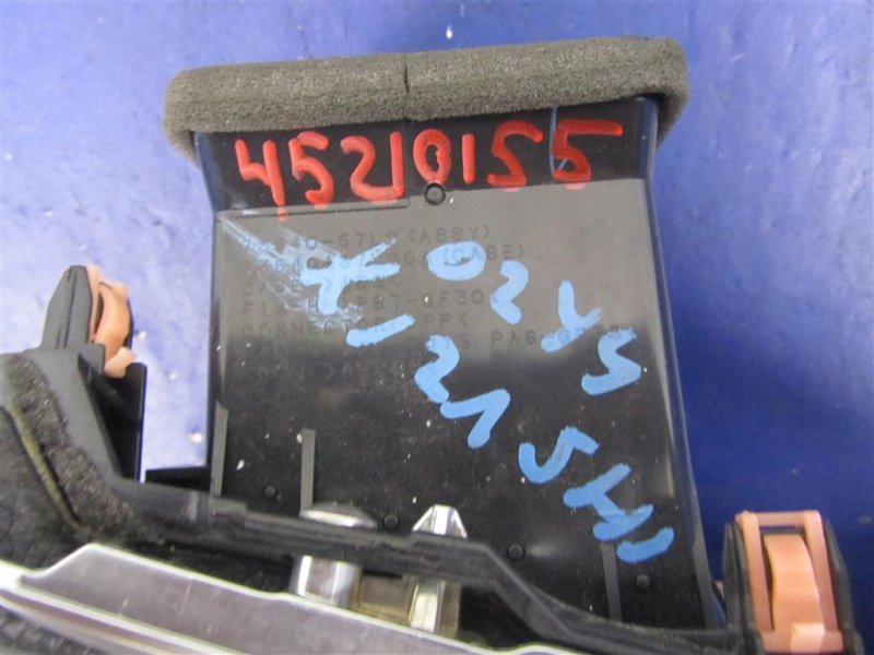 Дефлектор воздушный левый KIZASHI 09-14 2010 Седан 2.4