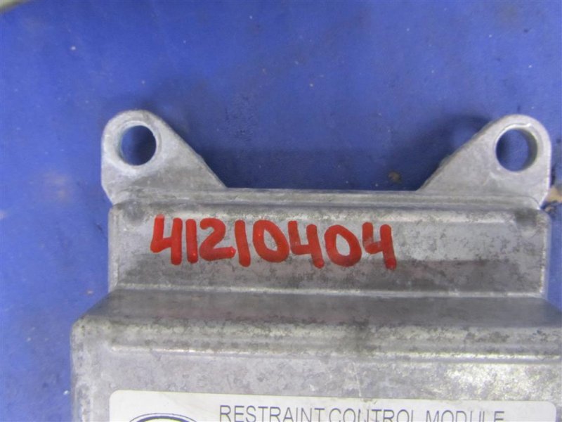 Блок управления AIRBAG CX-9 06-16 2010 Внедорожник 3.7 Блок управления AIRBAG CX-9 06-16 2010 Внедорожник 3.7