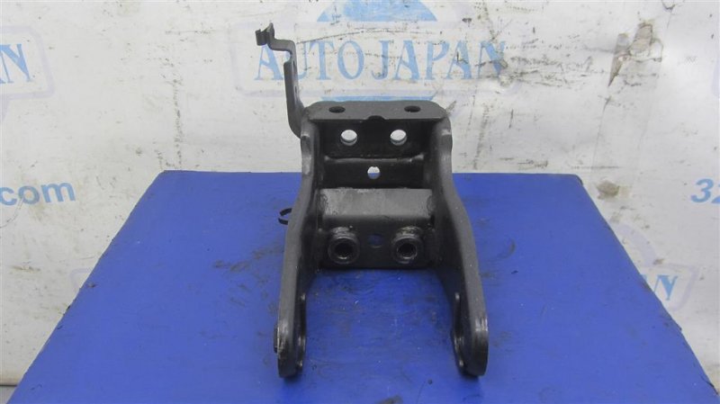 Кронштейн двигателя NISSAN MAXIMA A34 03-08