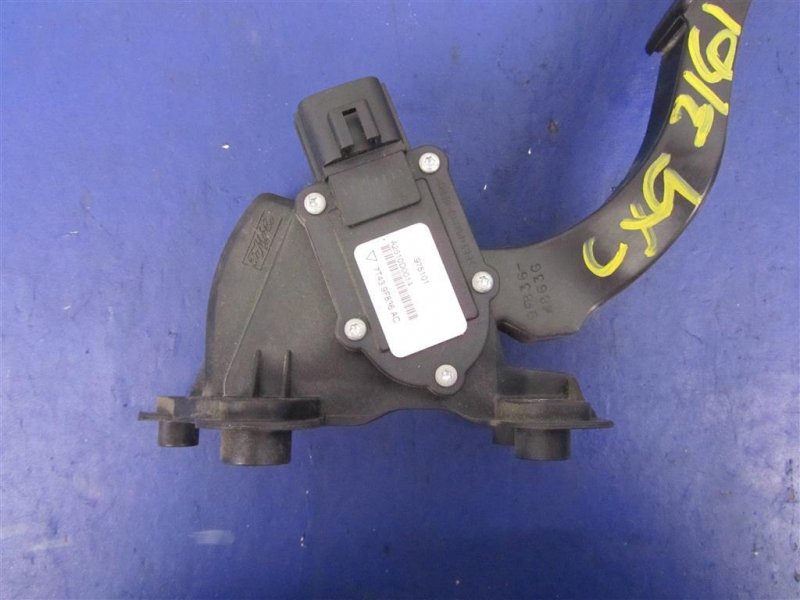 Педаль газа CX-9 06-16 2010 Внедорожник 3.7