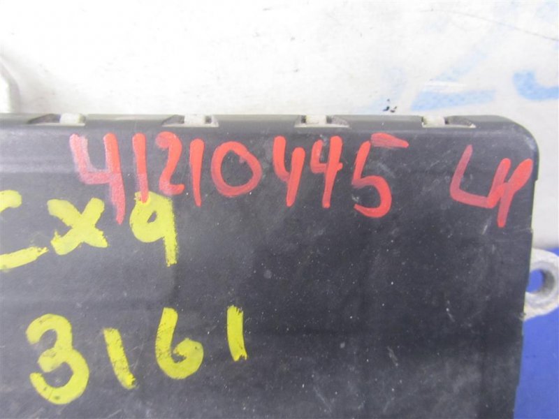 Датчик слепых зон задний левый CX-9 06-16 2010 Внедорожник 3.7 Датчик слепых зон задний левый CX-9 06-16 2010 Внедорожник 3.7