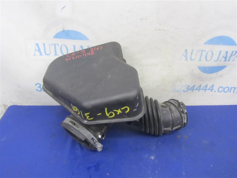 Патрубок воздушного фильтра CX-9 06-16 2010 Внедорожник 3.7 Патрубок воздушного фильтра CX-9 06-16 2010 Внедорожник 3.7