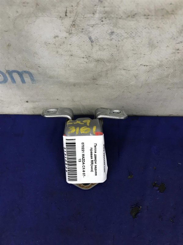 Петля двери нижняя задняя правая MAZDA CX-9 06-16 2010 Внедорожник 3.7 D461-72-240B Б/У