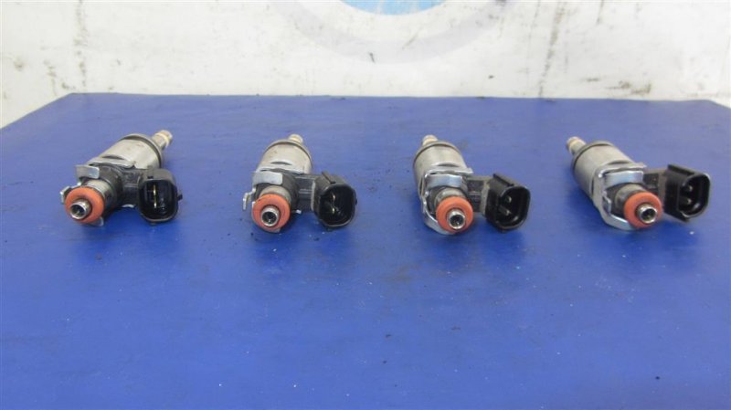 Форсунка топливная TLX 14-17 2014 Седан 2.4