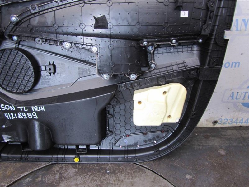 Карта двери передняя левая TUCSON TL 15-20 Карта двери передняя левая TUCSON TL 15-20