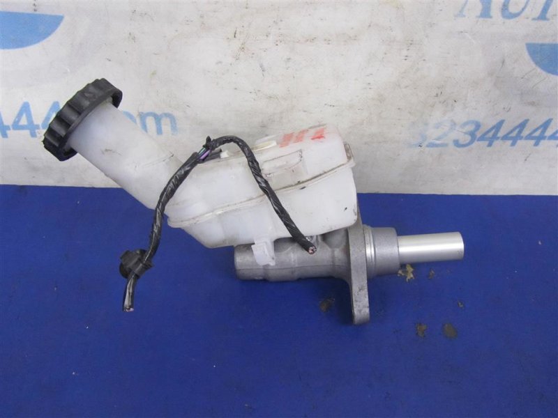 Главный тормозной цилиндр MITSUBISHI ASX / OUTLANDER SPORT 10-21 Внедорожник 2.0