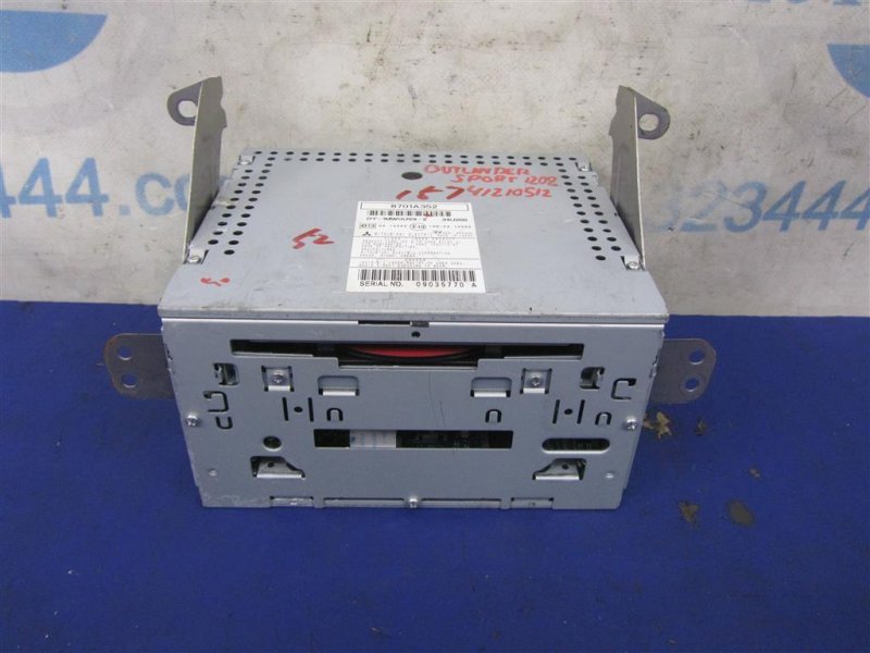 Магнитола MITSUBISHI ASX / OUTLANDER SPORT 10-21 2011 Внедорожник 2.0 8701A352 Б/У