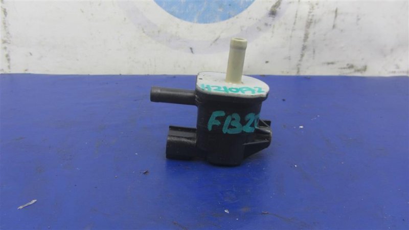 Клапан электромагнитный (вакуумный) SUBARU CROSSTREK 12-17 16131AA060 Б/У