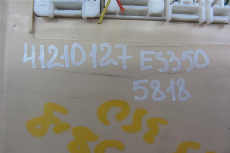 Блок предохранителей салон ES350 06-12 2007 Седан 3.5 Блок предохранителей салон ES350 06-12 2007 Седан 3.5