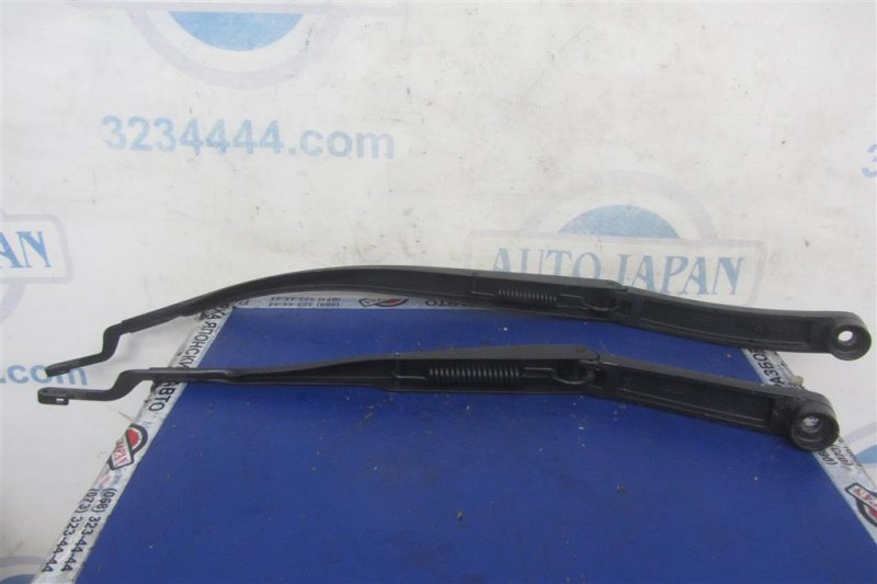 Поводок стеклоочистителя передний SONATA YF 10-14 2011 Седан 2.4 Поводок стеклоочистителя передний SONATA YF 10-14 2011 Седан 2.4