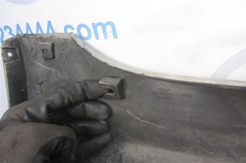 Накладка порога наружная левая SONATA YF 10-14 2011 Седан 2.4 Накладка порога наружная левая SONATA YF 10-14 2011 Седан 2.4