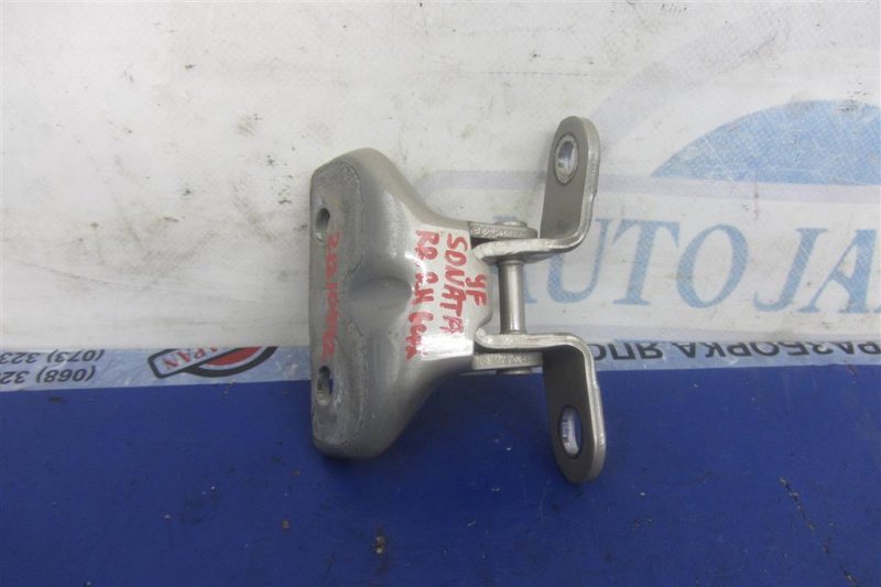 Запчасть петля двери верхняя задняя правая HYUNDAI SONATA YF 10-14 2011 Седан 2.4 79420-3K000 Б/У Петля двери верхняя задняя правая HYUNDAI SONATA YF 10-14 2011 Седан 2.4 79420-3K000 Б/У