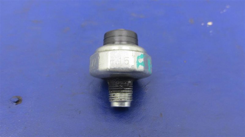 Датчик давления масла ДВС SUBARU CROSSTREK 12-17 25240KA050 Б/У