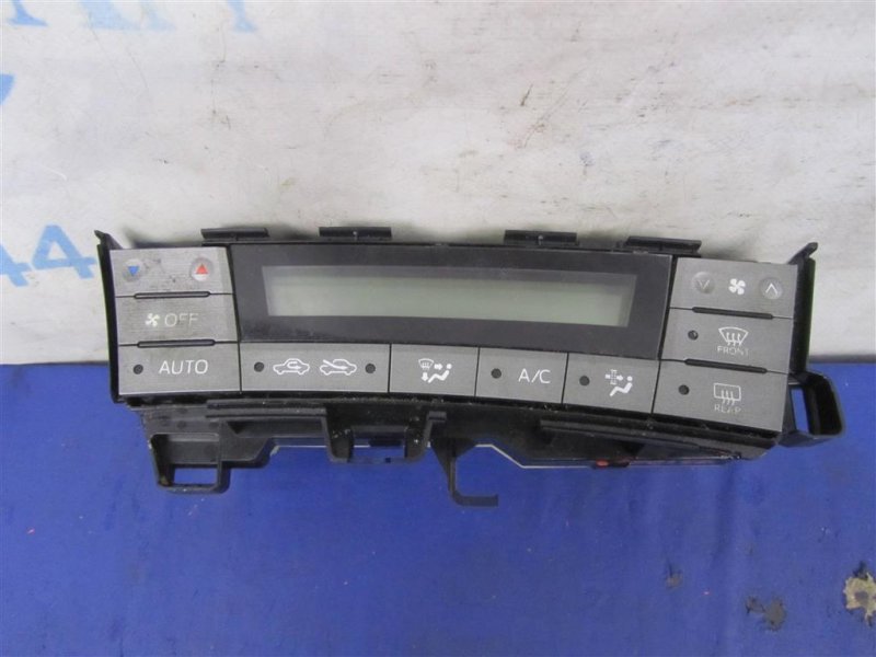 Блок управления печкой TOYOTA PRIUS - 30 09-17 2013 ZVW30 1.8 2ZRFXE 55900-47120 Б/У
