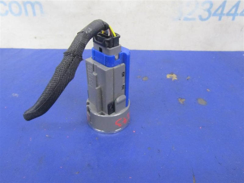 Кнопка старт-стоп TOYOTA PRIUS - 30 09-17 ZVW30 1.8 2ZRFXE Кнопка старт-стоп TOYOTA PRIUS - 30 09-17 ZVW30 1.8 2ZRFXE