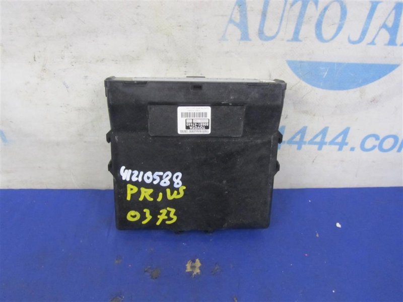 Блок управления бортовой сети TOYOTA PRIUS - 30 09-17 2013 ZVW30 1.8 2ZRFXE 89681-47440 Б/У