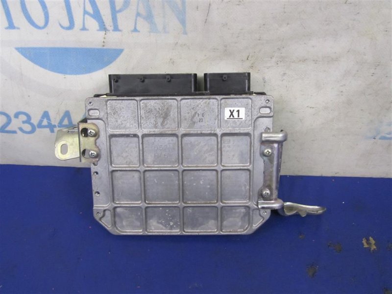 Блок управления двигателем PRIUS - 30 09-17 2013 ZVW30 1.8 2ZRFXE