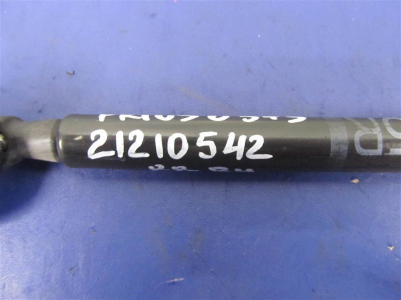 Амортизатор крышки багажника правый PRIUS - 30 09-17 2013 ZVW30 1.8 2ZRFXE