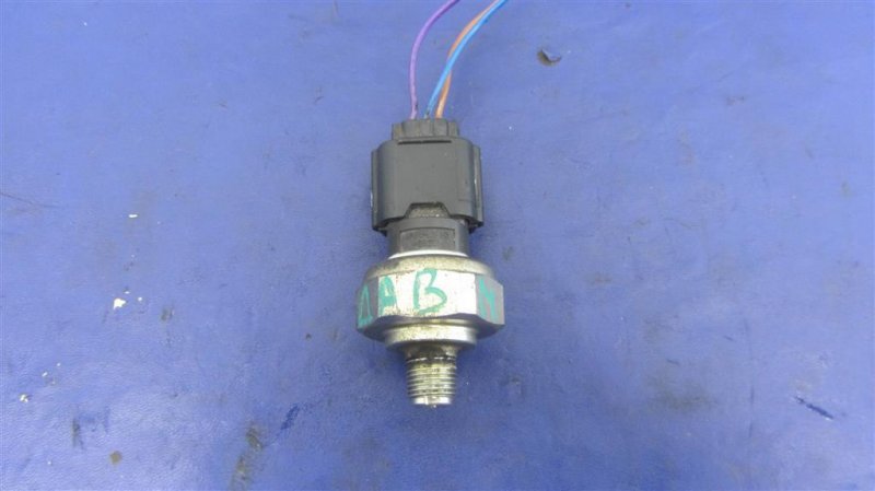 Датчик давления масла ДВС NISSAN ALTIMA L33 12-18 2016 L33 2.5 25070-3JT0A Б/У