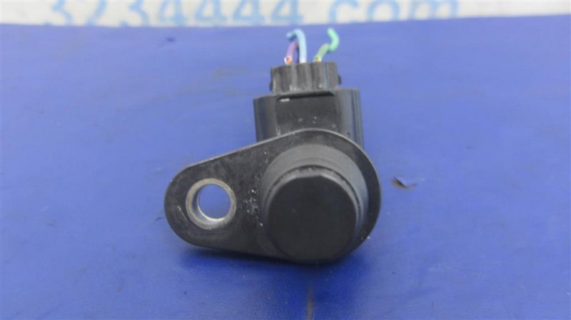 Датчик положения распредвала ALTIMA L33 12-18 2016 L33 2.5 Датчик положения распредвала ALTIMA L33 12-18 2016 L33 2.5