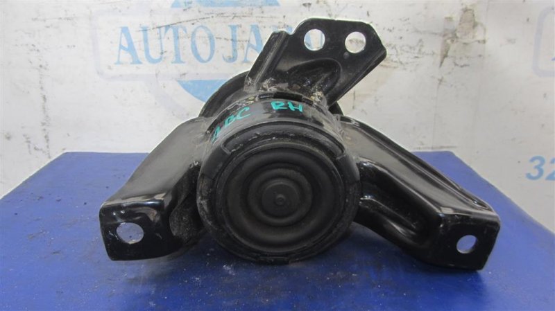Подушка двигателя правая TUCSON TL 15-20 2.0