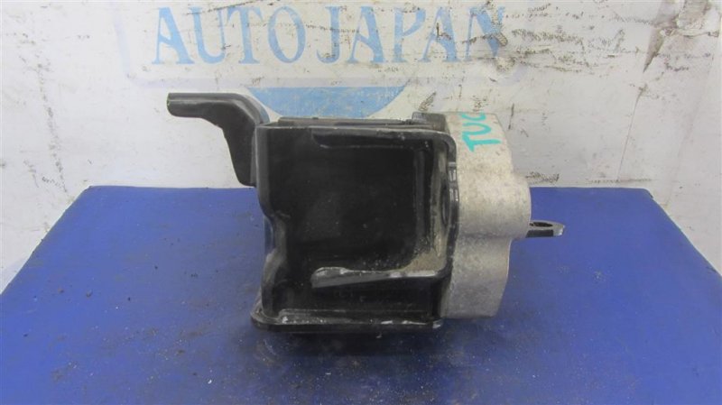 Подушка двигателя левая TUCSON TL 15-20 2.0