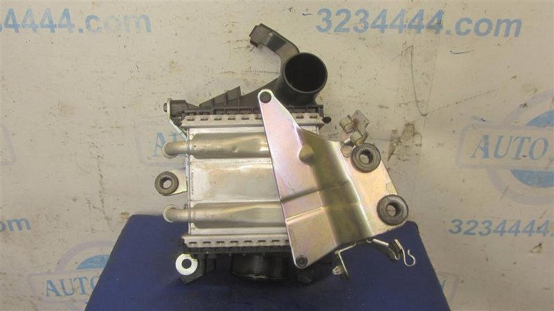 Радиатор интеркулера левый Q50 15-20 2016 Седан 3.0 VR30DDTT