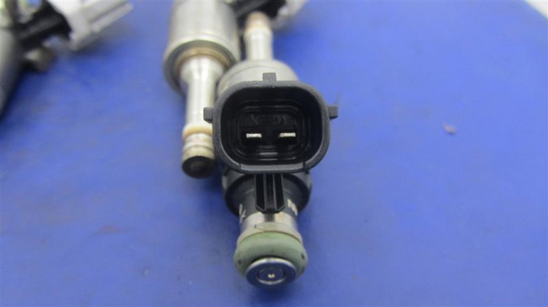 Форсунка топливная Q50 15-20 2016 Седан 3.0 VR30DDTT Форсунка топливная Q50 15-20 2016 Седан 3.0 VR30DDTT