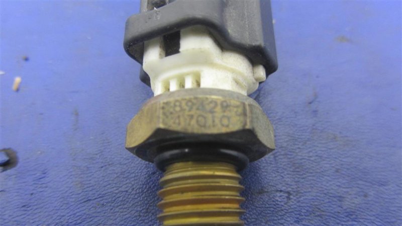 Датчик температуры охлаждающей жидкости TOYOTA RAV4 00-05 2.0 Датчик температуры охлаждающей жидкости TOYOTA RAV4 00-05 2.0